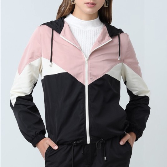 🆕 TIA Color Block Zip Hooded Windbreaker - Picture 5 of 8